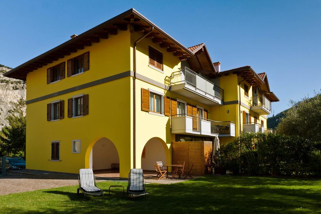 Casa Carla Aparthotel Torbole Sul Garda Exterior photo